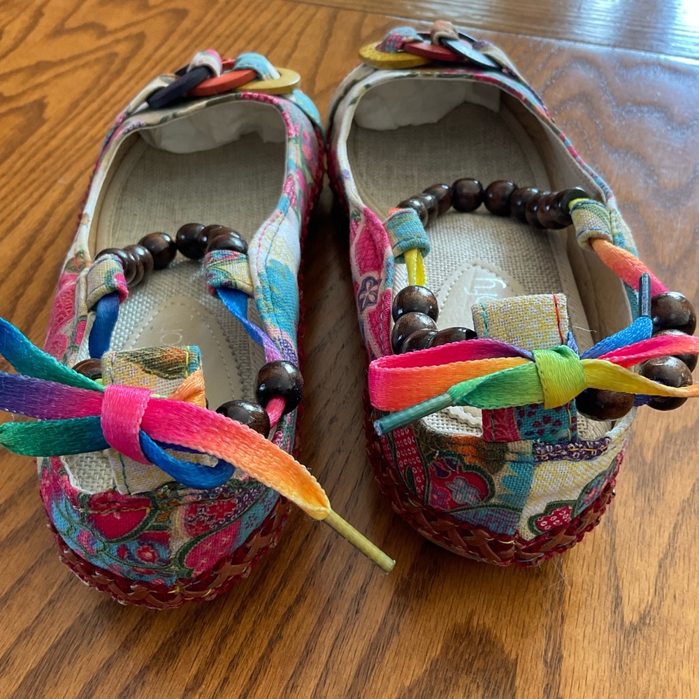 NWOT Boho Chic Cute Slipper Shoes With Beads, Ribbons & Floral Patterns, Sz 41 - Picture 5 of 10